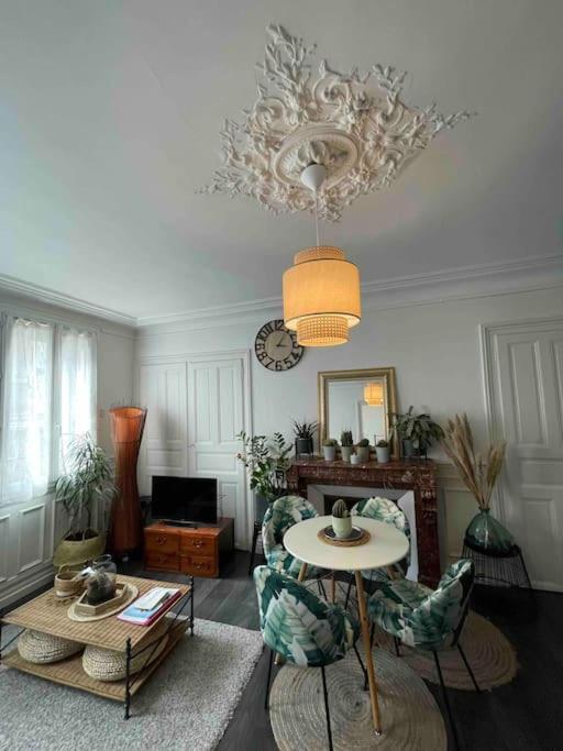 Superbe T2 De Caractere Au Centre Classe 3 Etoiles Troyes Esterno foto